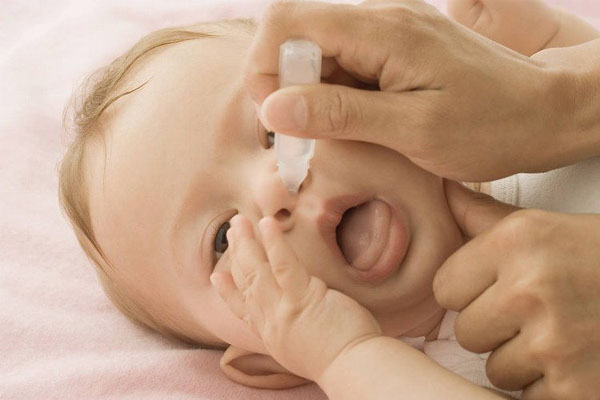 khụt khịt mũi ở trẻ sơ sinh