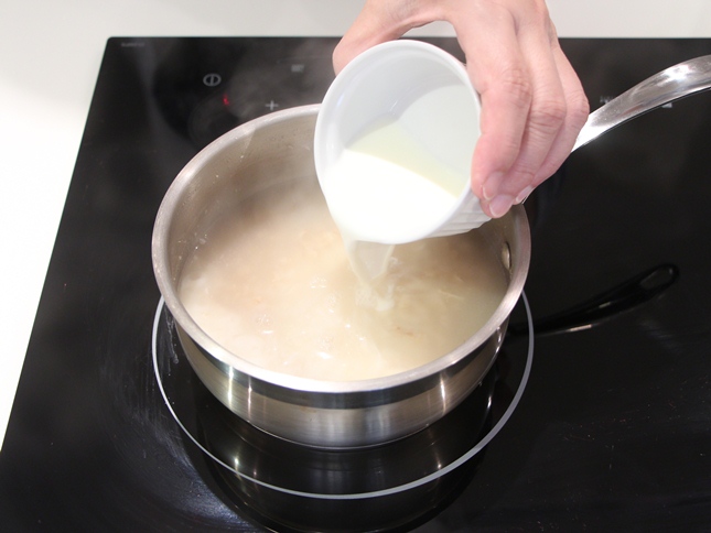 Cháo yến mạch việt quất