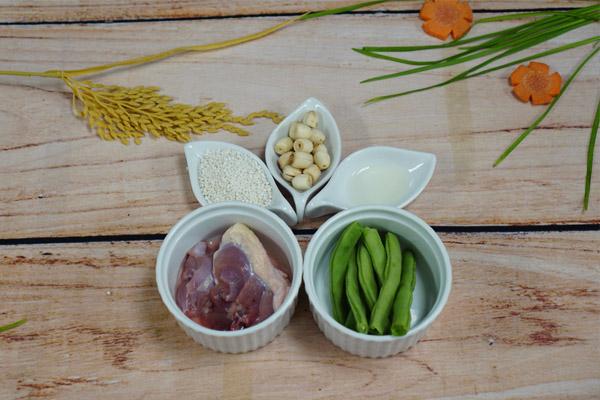cháo thịt vịt đậu cô ve hạt sen